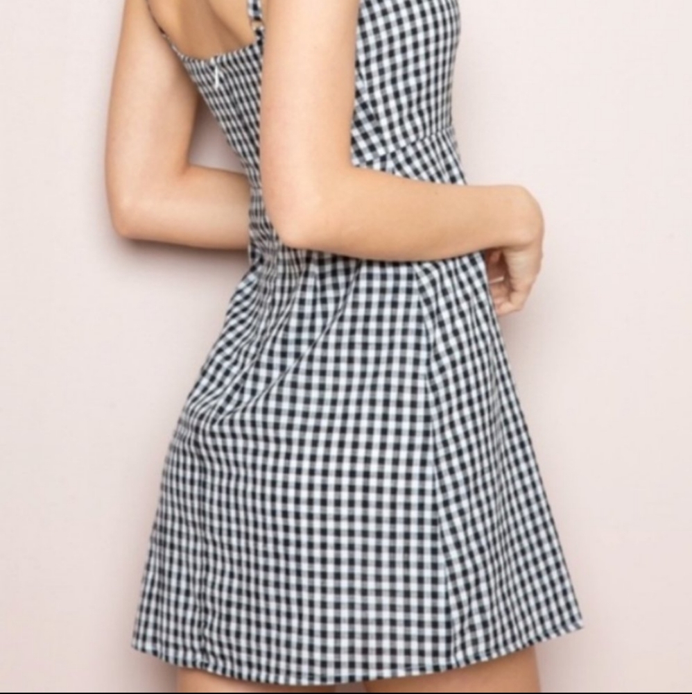 Brandy Melville Gingham mini dress - Picture 8 of 8